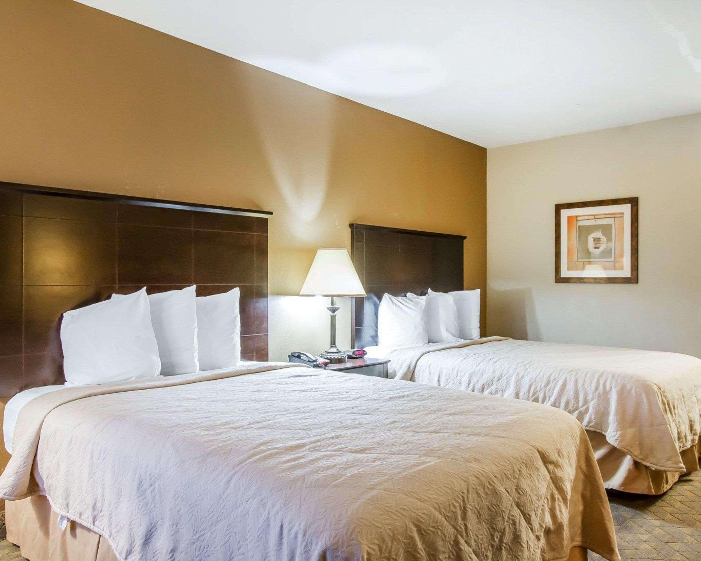 Quality Inn & Suites Greenville I-65 Bagian luar foto