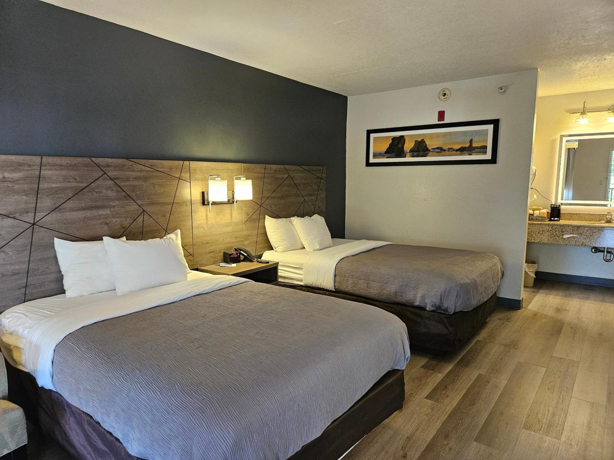 Quality Inn & Suites Greenville I-65 Bagian luar foto