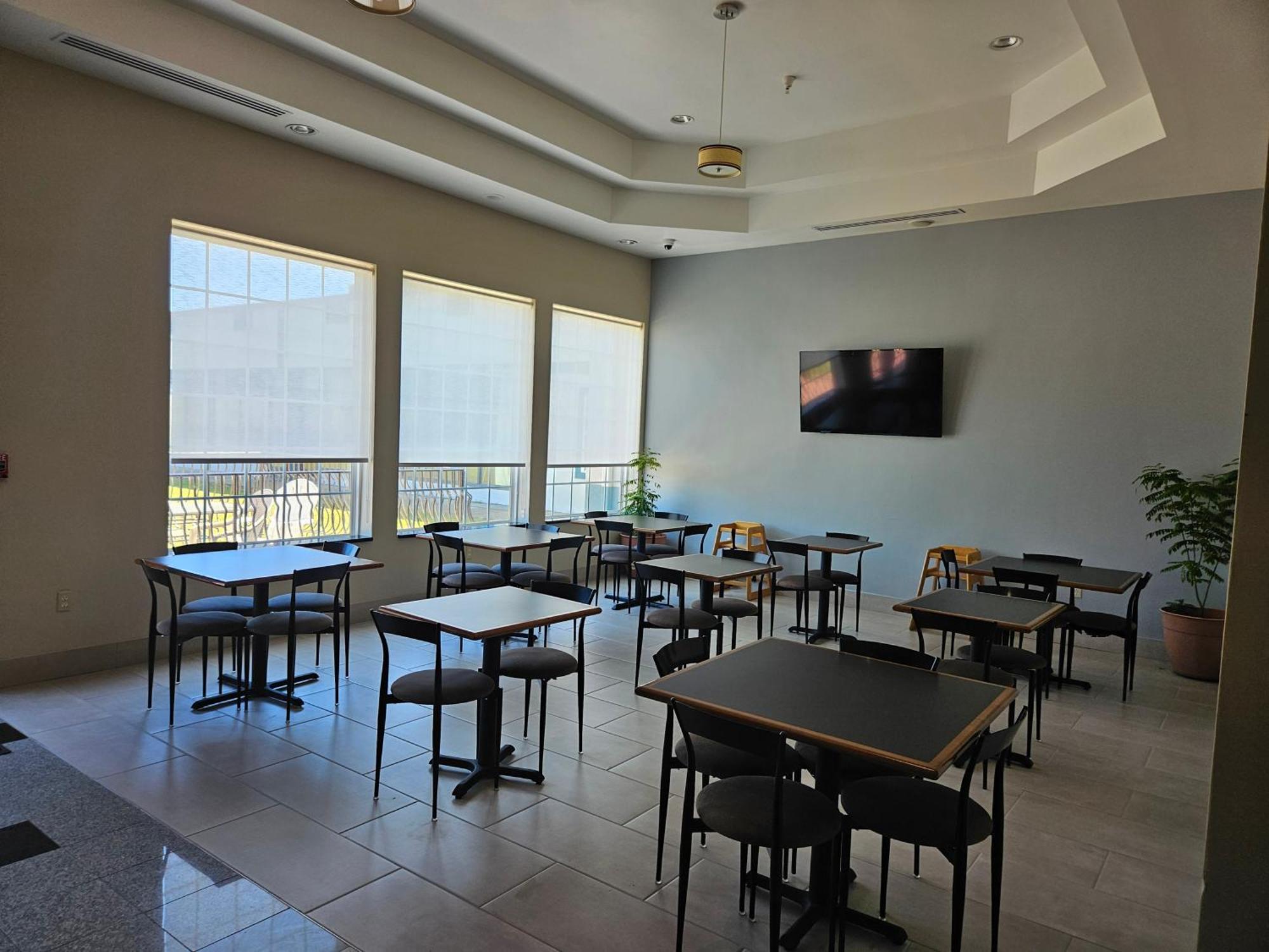 Quality Inn & Suites Greenville I-65 Bagian luar foto